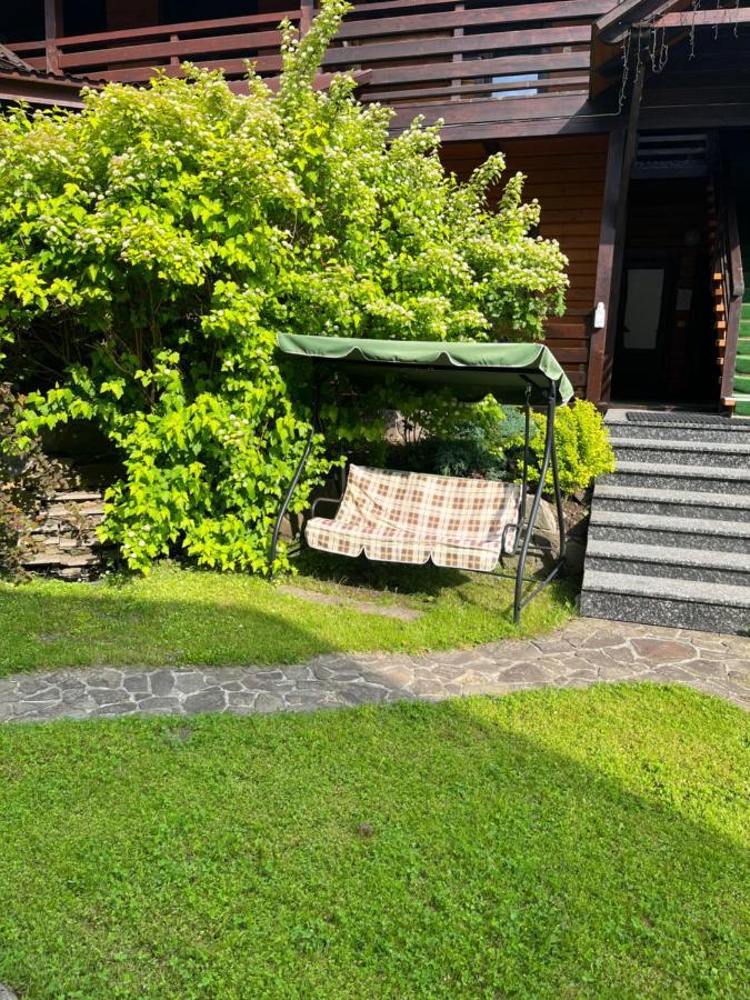Central Courtyard Slavske Exterior foto